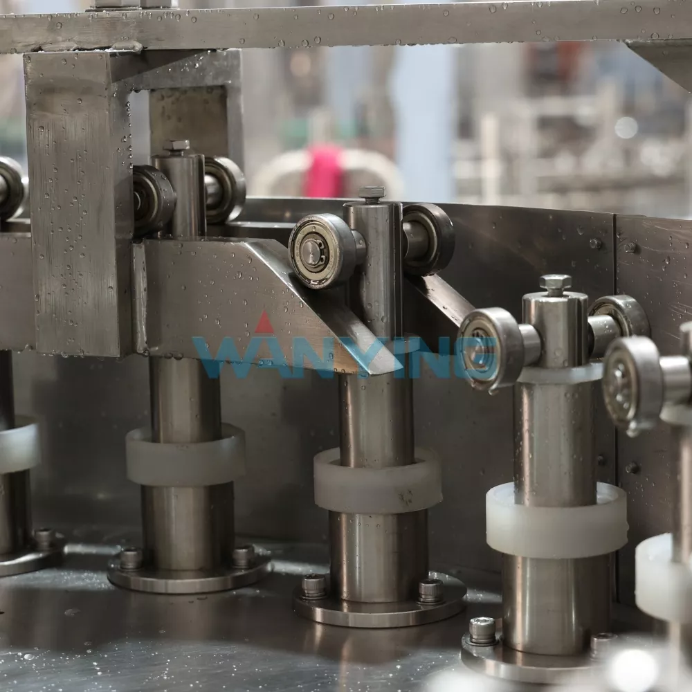 Fermented bean curd jar mouth cleaning machine
