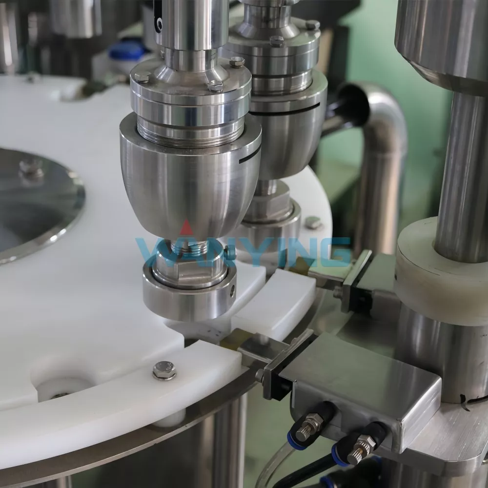 High-speed capping machine