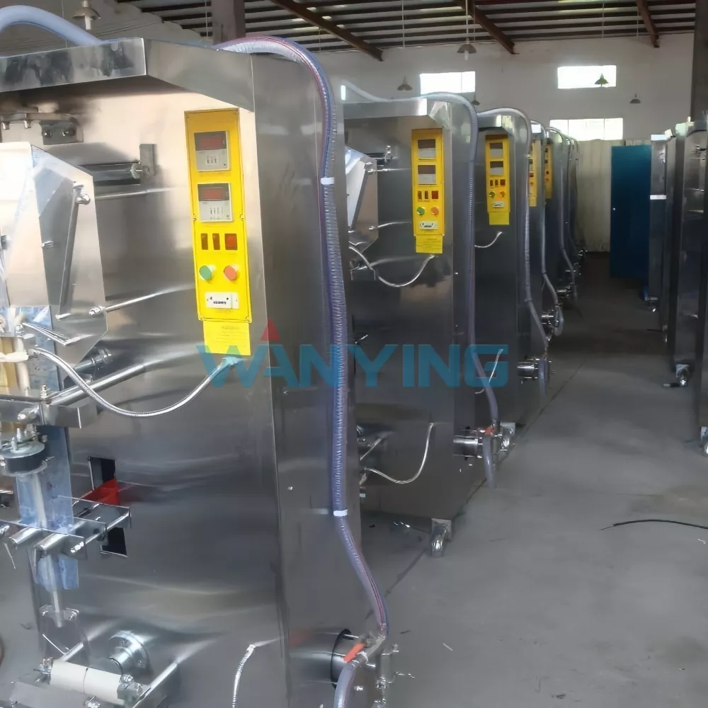 Liquid packaging machine