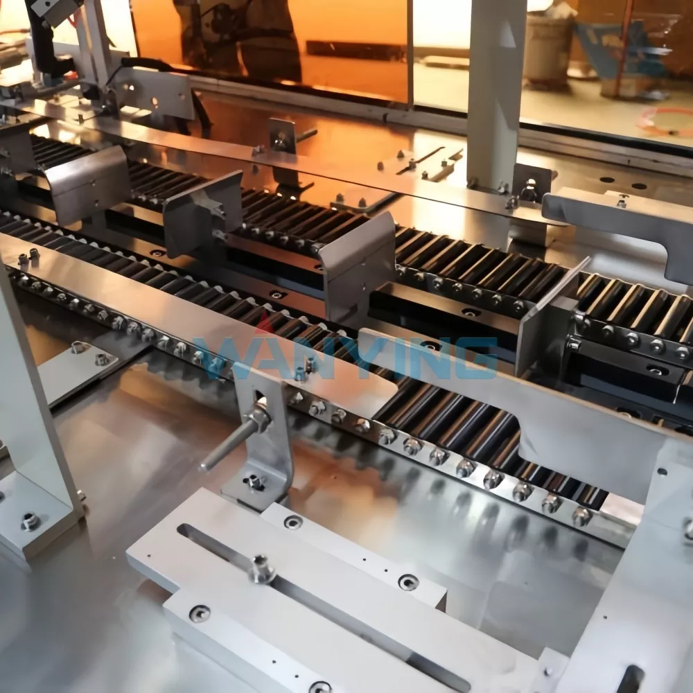 One-piece wrap-around case packer