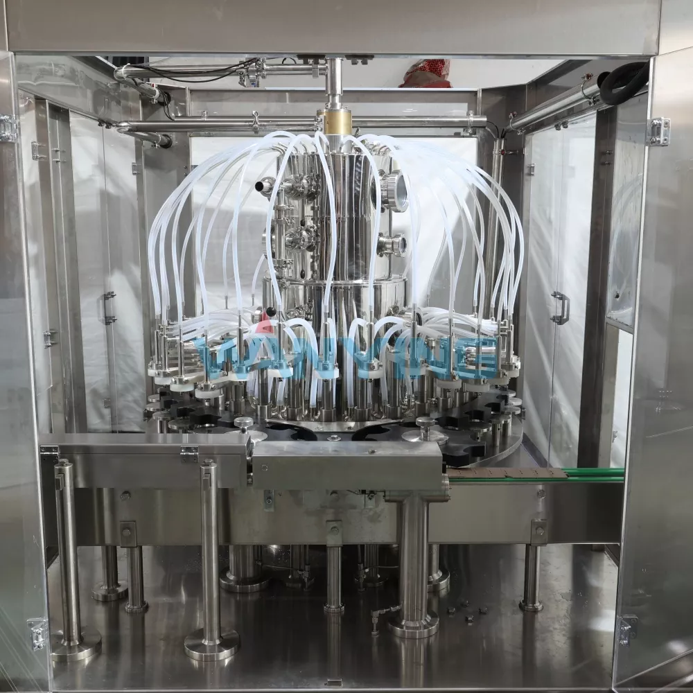 Soy sauce filling machine